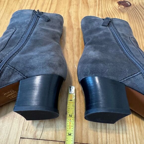 Aquatalia Fortuna Suede Leather Heeled Ankle Boot Gray Women's SIZE 7 - Picture 9 of 10